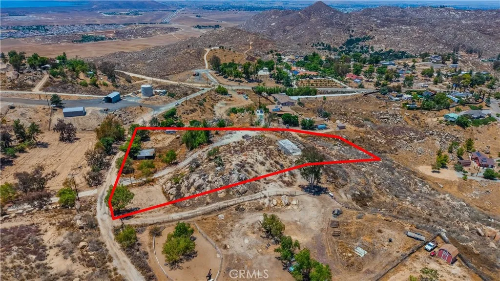 41300 Polly Butte, Hemet, CA 92544 - Photo 3 of 31, Hemet, CA