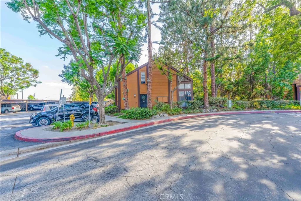 14001 Bayside Drive, Norwalk, CA 90650 - Photo 4 of 28, Norwalk, CA