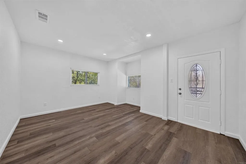 https://cdn.realtyfeed.com/cdn/127/306760537/4cc7255141d15d1c5b038c31509ff294.webp
