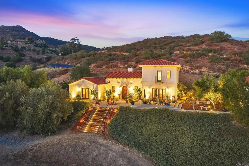 2970 El Coyote Run, Fallbrook, CA 92028 - Main photo, Fallbrook, CA