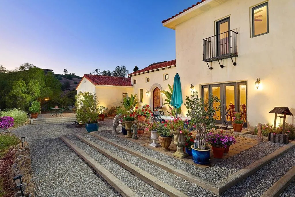 2970 El Coyote Run, Fallbrook, CA 92028 - Photo 3 of 43, Fallbrook, CA