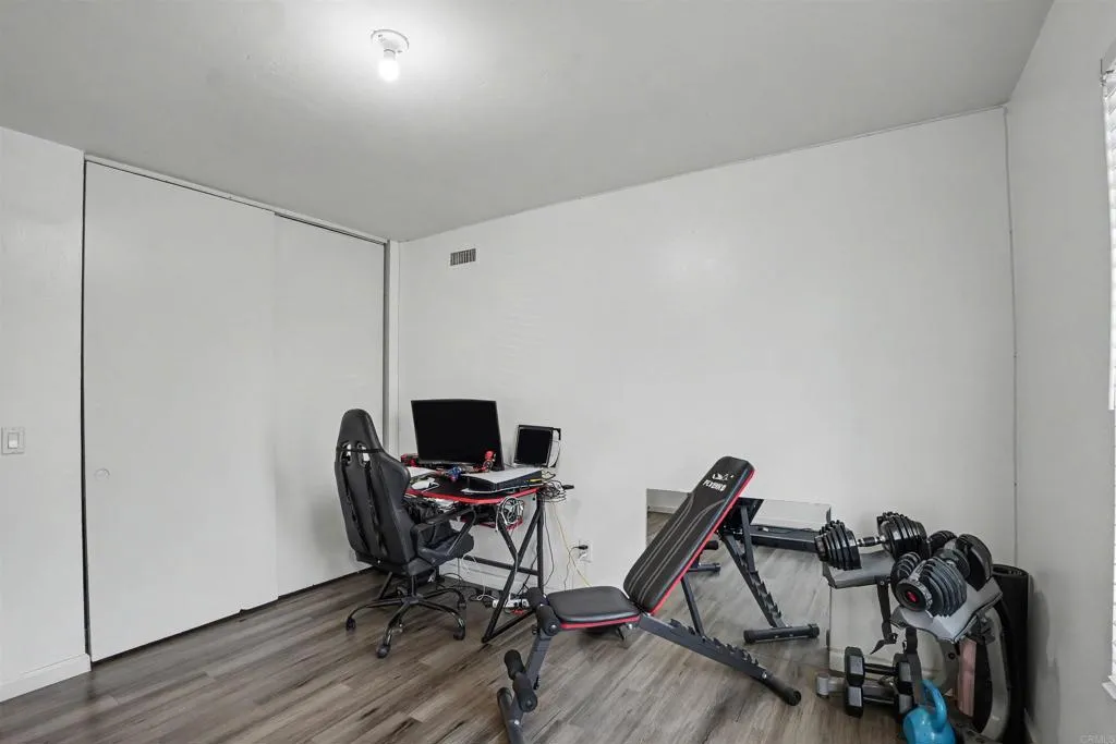 https://cdn.realtyfeed.com/cdn/127/306760592/3cfb8c8645ecd7e7ed169c03f1dfe625.webp