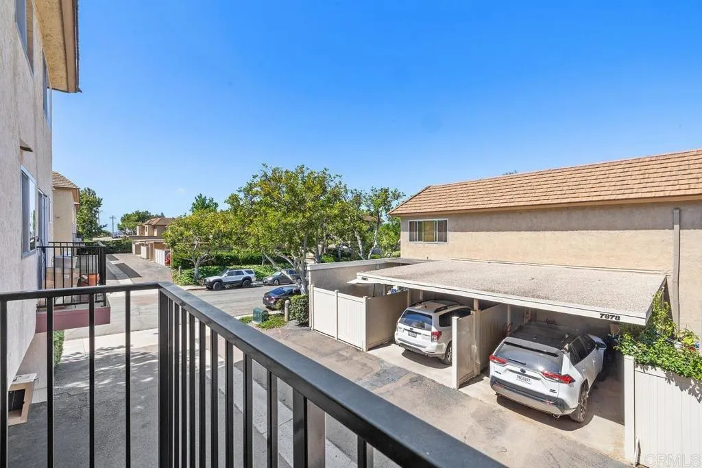 https://cdn.realtyfeed.com/cdn/127/306760599/a45ae9e179e4f37444d2530e7818d68b.webp