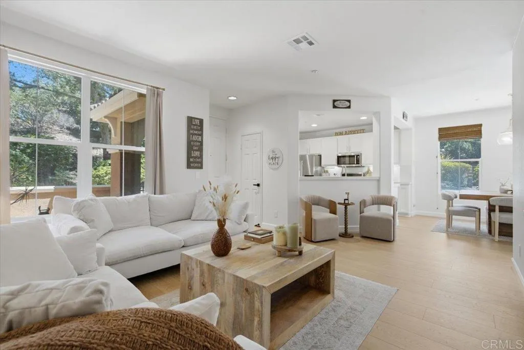 Photo #7: PTP2605089 Listing: Photo #7