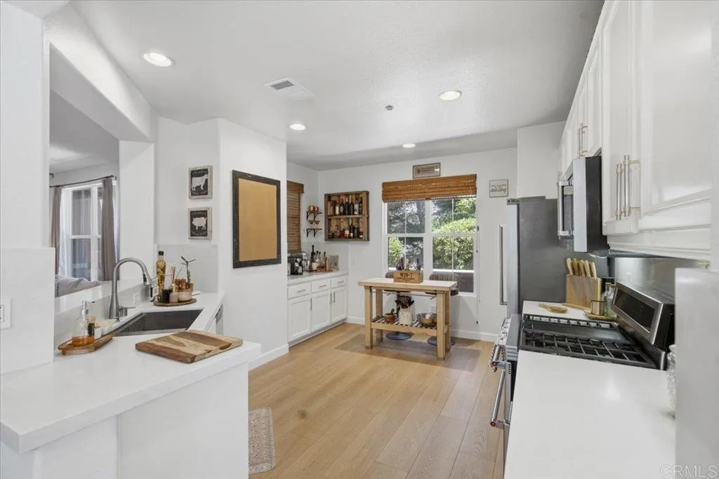 Photo #13: PTP2605089 Listing: Photo #13