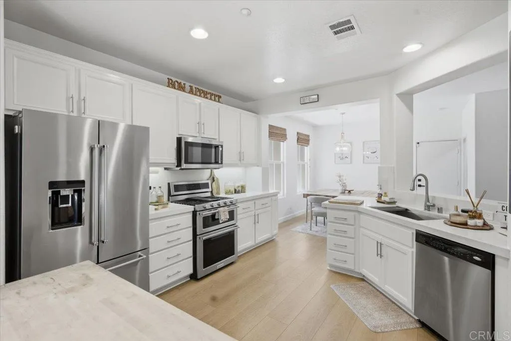Photo #15: PTP2605089 Listing: Photo #15