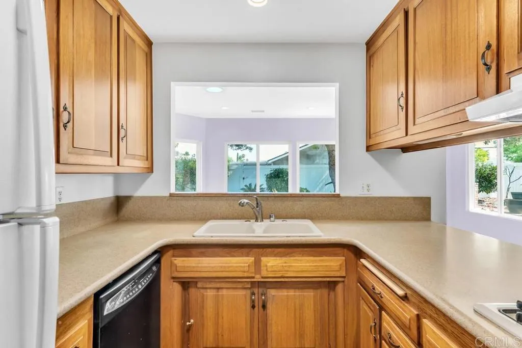https://cdn.realtyfeed.com/cdn/127/306760751/1a111be72c157940495a8506fdea0d90.webp