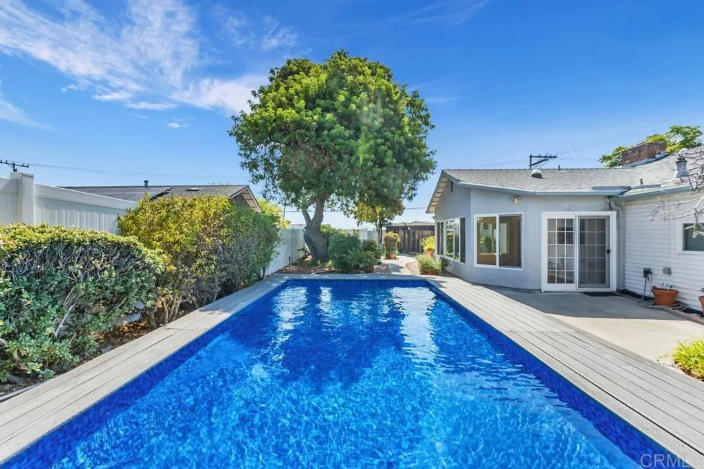 https://cdn.realtyfeed.com/cdn/127/306760751/5ad88808b60379ce013e1d3a3ce7b520.webp