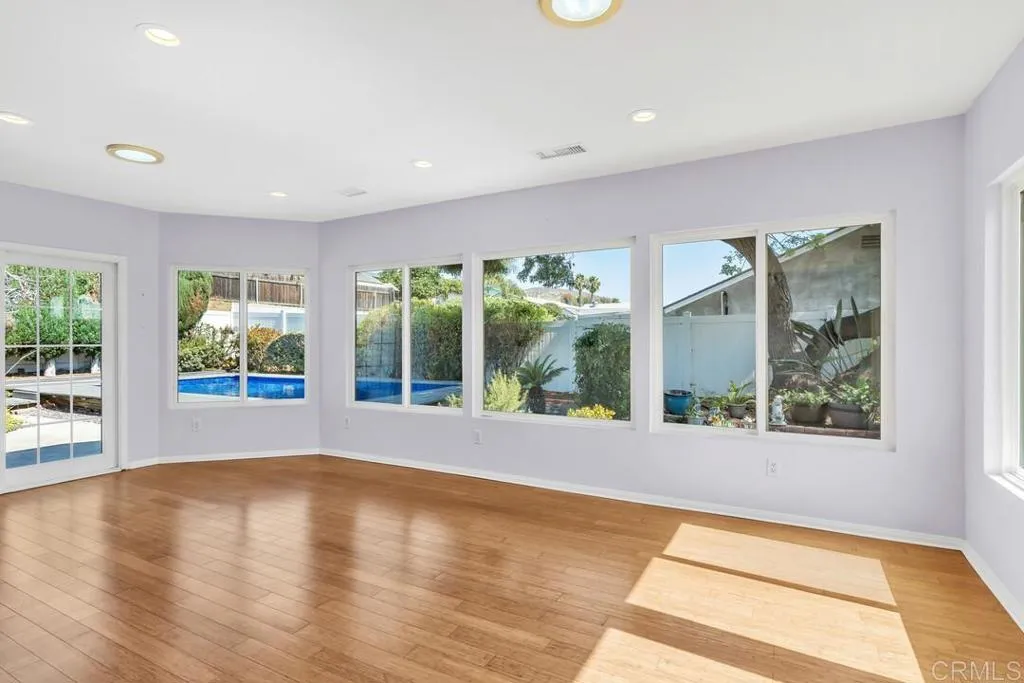 https://cdn.realtyfeed.com/cdn/127/306760751/c0021164ac5144ebbc5ca44d5d758b00.webp