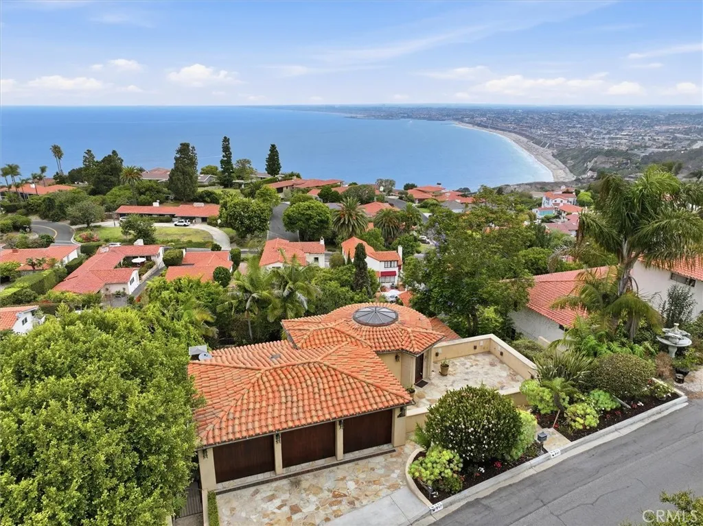 841 Via Somonte, Palos Verdes Estates, CA 90274 - Main photo, Palos Verdes Estates, CA