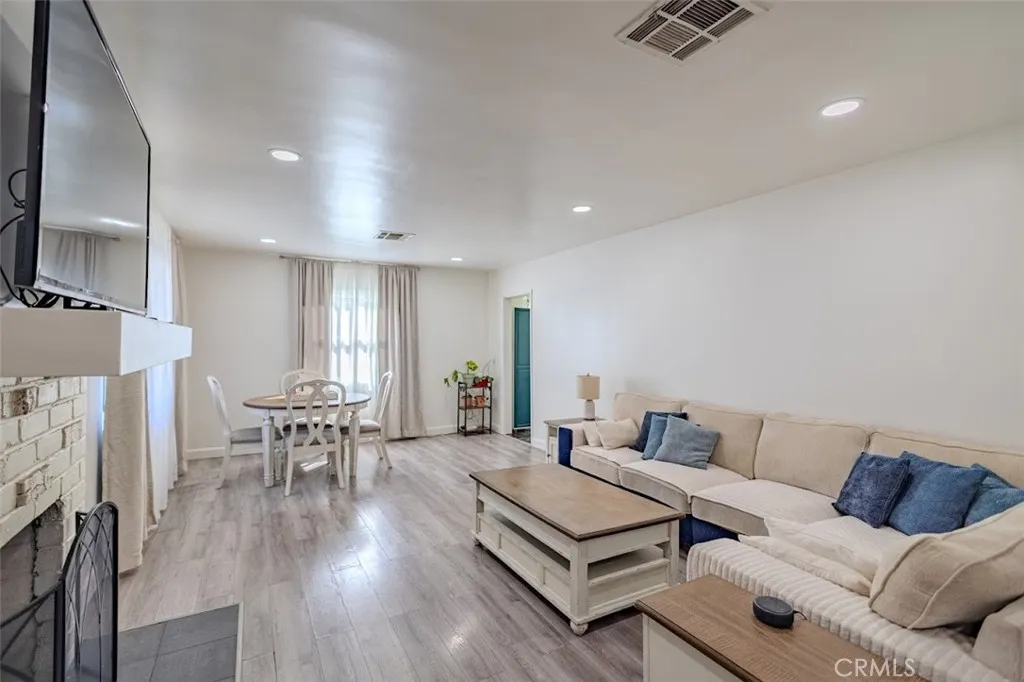 3154 Casa Loma Drive, San Bernardino, CA 92404 - Photo 5 of 22, San Bernardino, CA