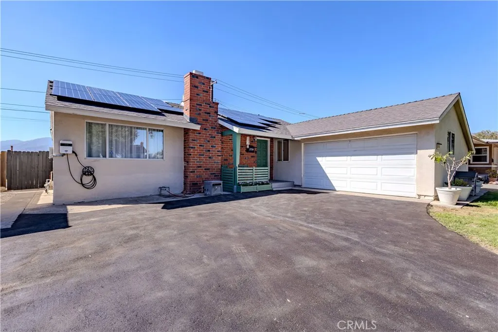 3154 Casa Loma Drive, San Bernardino, CA 92404 - Photo 2 of 22, San Bernardino, CA