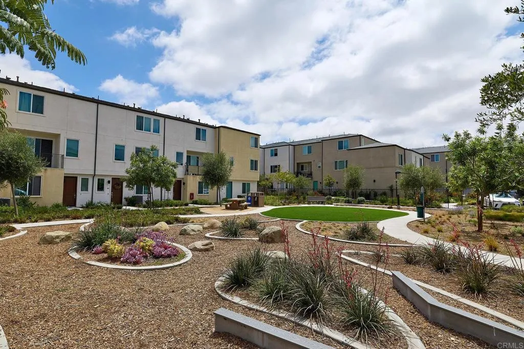 Photo #28: PTP2605095 Listing: Photo #28
