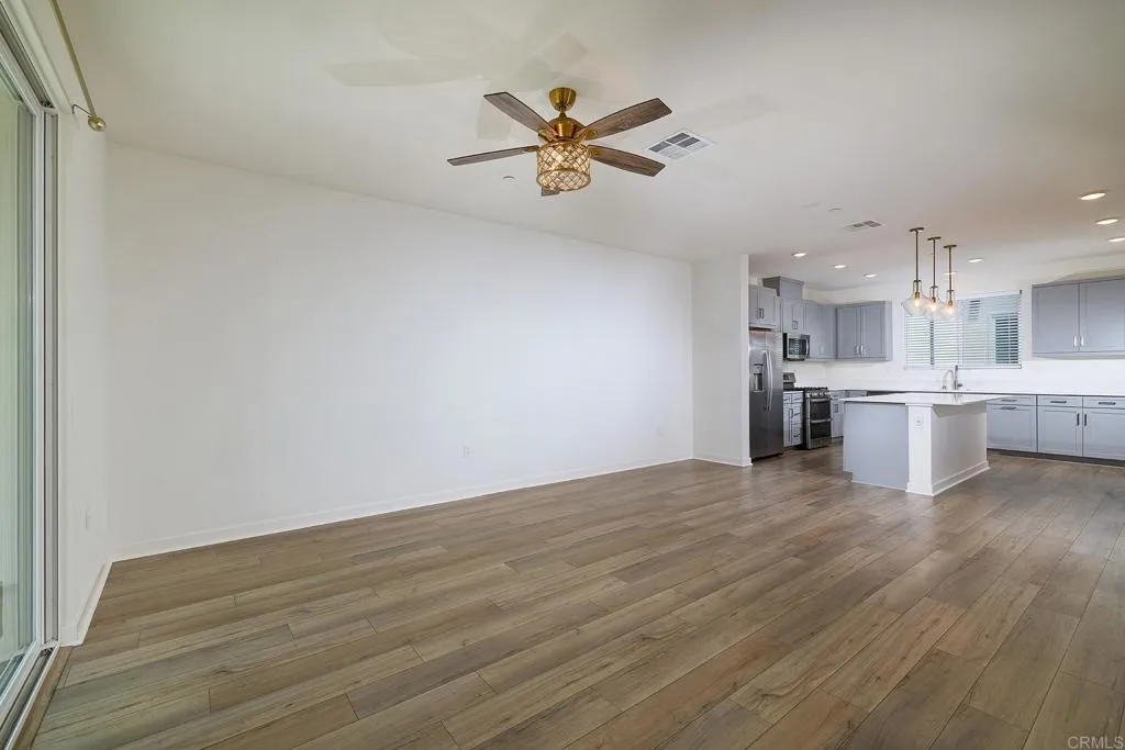 Photo #11: PTP2605095 Listing: Photo #11