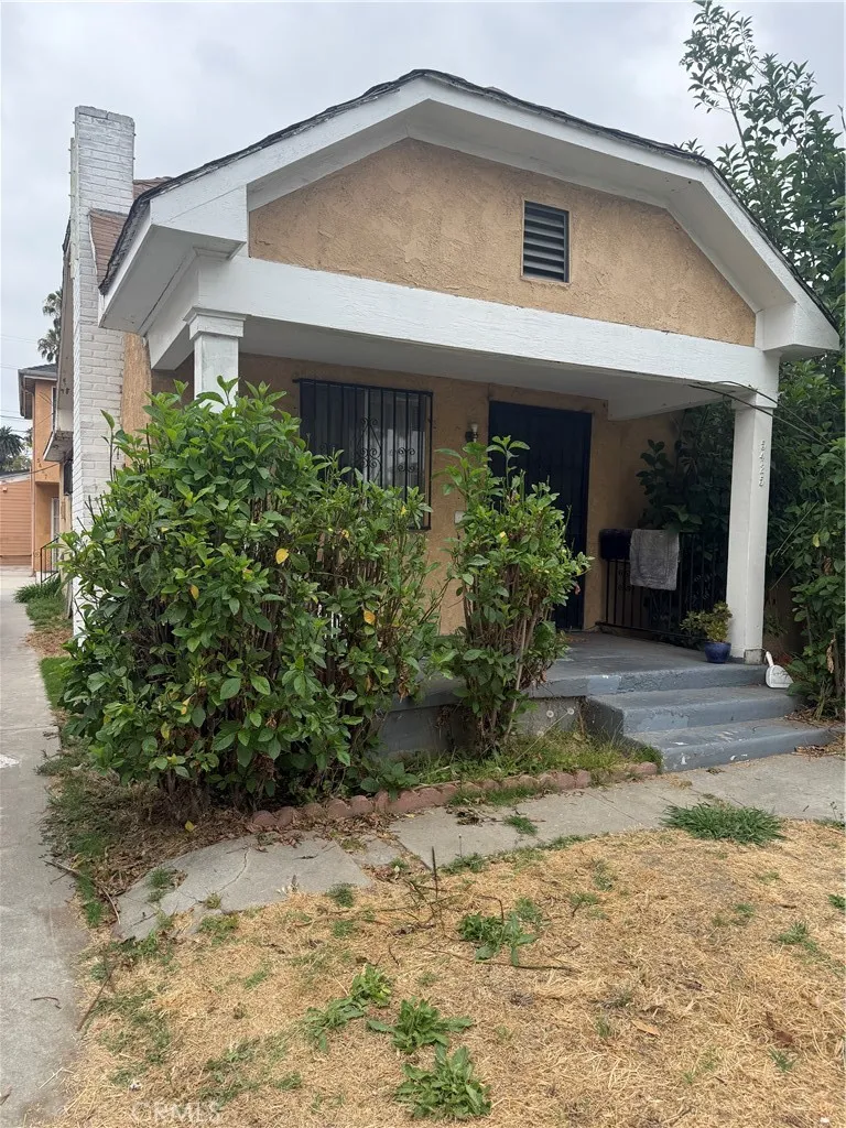 5425 S St Andrews, Los Angeles, CA 90062 - Photo 3 of 5, Los Angeles, CA