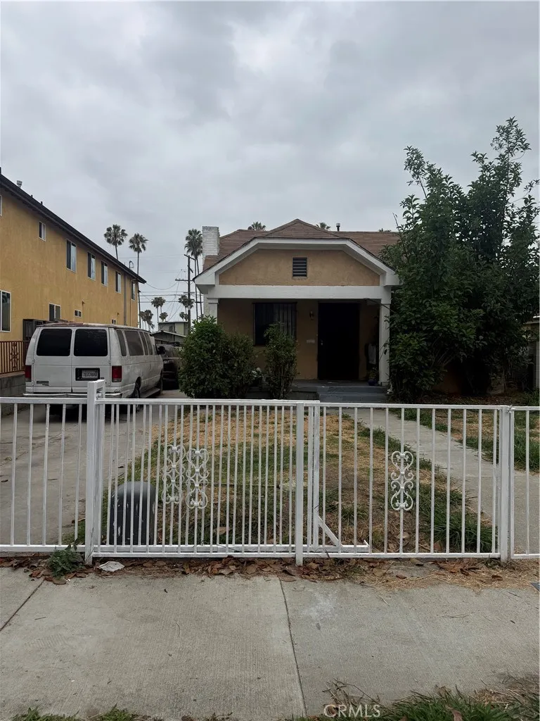 5425 S St Andrews, Los Angeles, CA 90062 - Photo 5 of 5, Los Angeles, CA