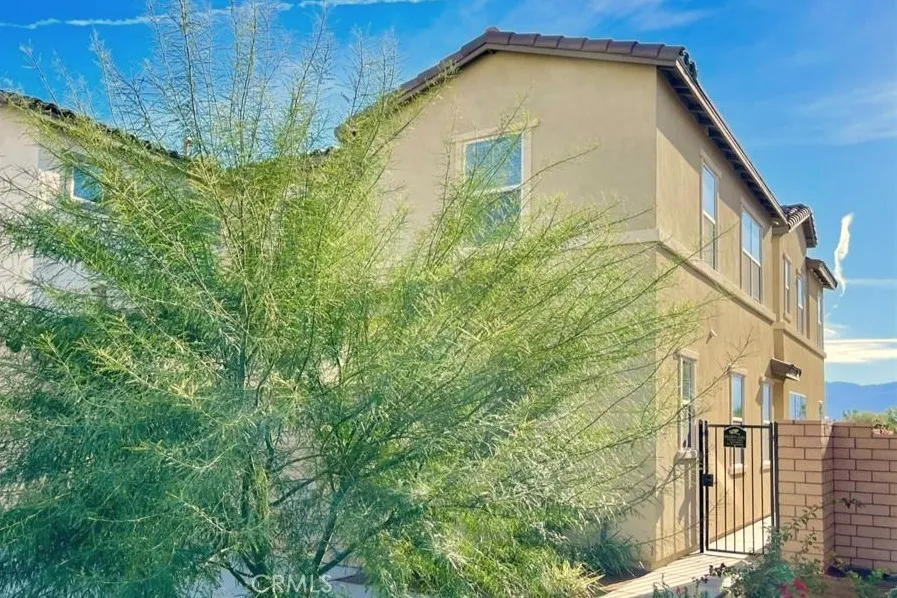 84657 Litorale Court, Indio, CA 92203 - Photo 3 of 27, Indio, CA