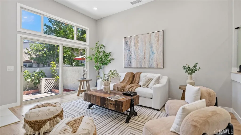 7 Sunup, Irvine, CA 92603 - Photo 5 of 45, Irvine, CA