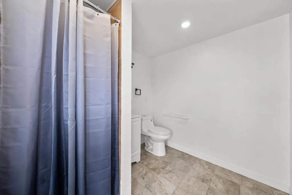 https://cdn.realtyfeed.com/cdn/127/306760979/67b5f56dcd295913b93377da42c2b0ae.webp