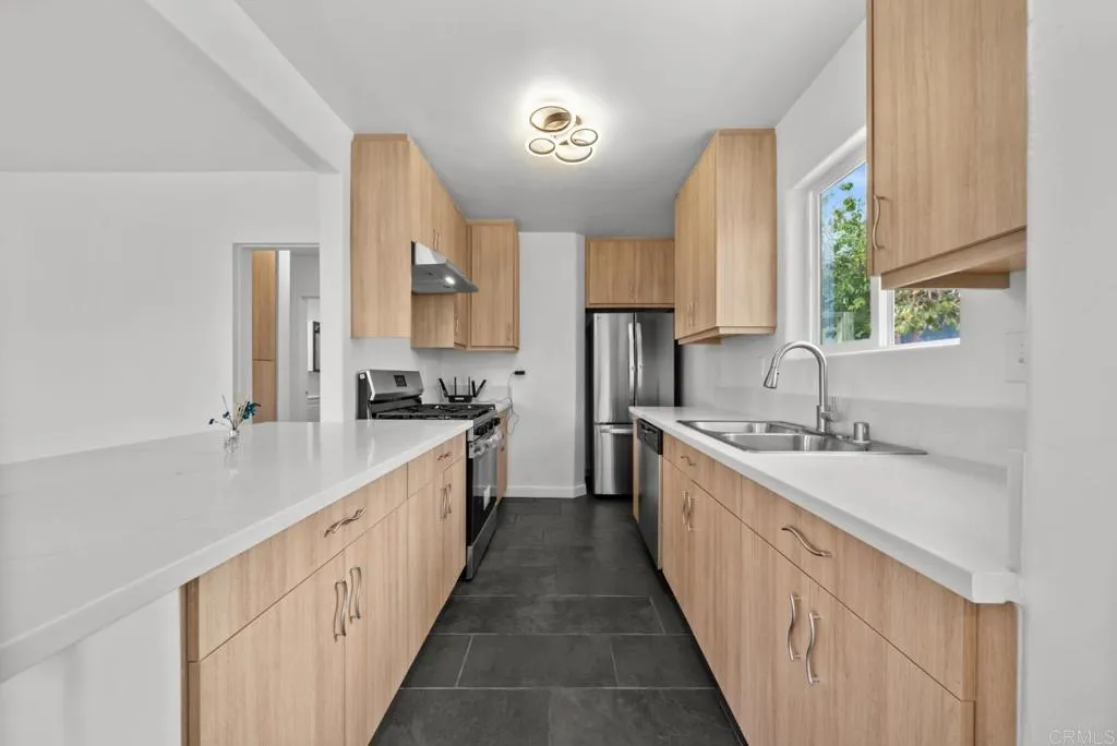 https://cdn.realtyfeed.com/cdn/127/306760979/d4a2826528aefa9fcd62fdfe7eb6ff6f.webp