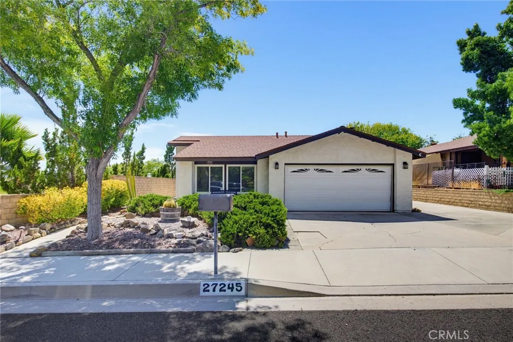 27245 Via Marcia, Saugus, CA 91350 - Photo 2 of 42, Saugus, CA