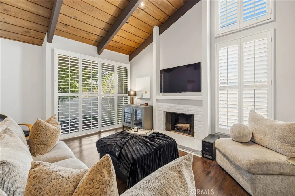 4231 Colfax Ave. Unit F, Studio City, CA 91604 - Photo 5 of 34, Studio City, CA