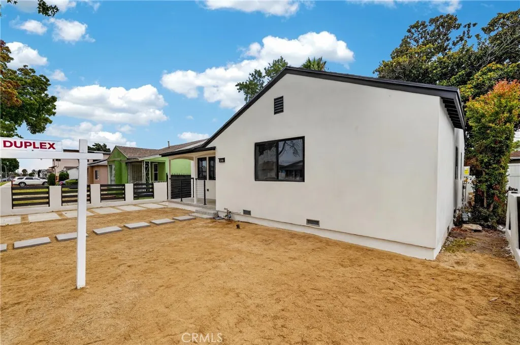 2106 W 94th, Los Angeles, CA 90047 - Photo 5 of 11, Los Angeles, CA