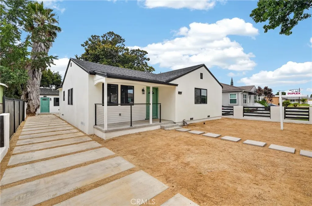 2106 W 94th, Los Angeles, CA 90047 - Photo 3 of 11, Los Angeles, CA