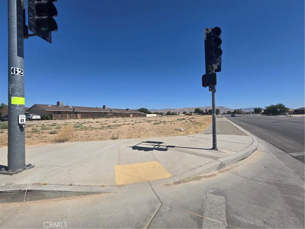 0 Navajo, Apple Valley, CA 92308 - Main photo, Apple Valley, CA