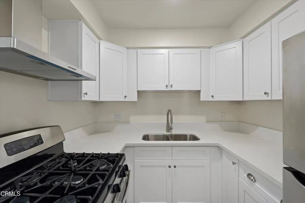 624 Silver Lake Boulevard Unit 3, Los Angeles, CA 90026 - Photo 4 of 13, Los Angeles, CA