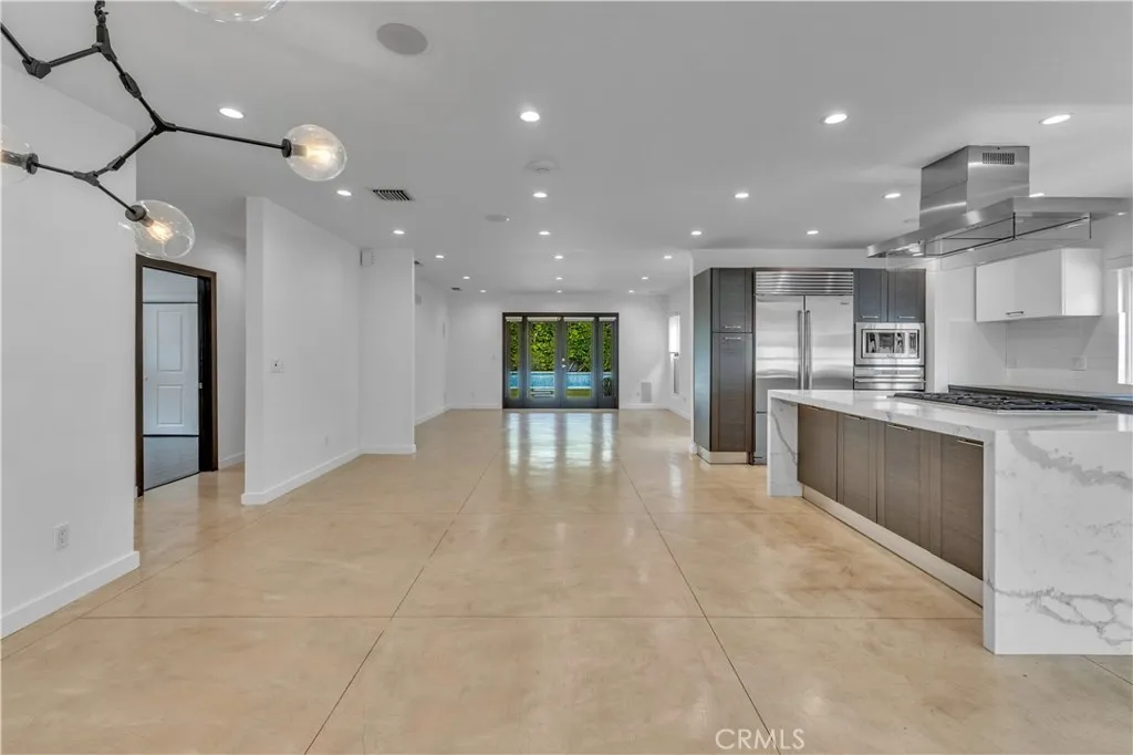 4925 Nagle Avenue, Sherman Oaks, CA 91423 - Photo 5 of 50, Sherman Oaks, CA