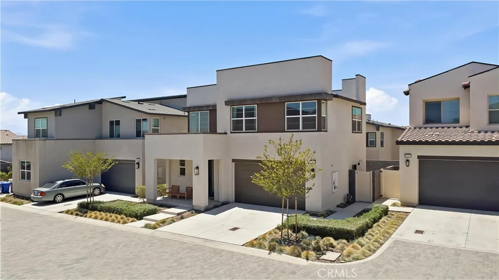 15964 Caterpillar, Fontana, CA 92336 - Photo 2 of 53, Fontana, CA