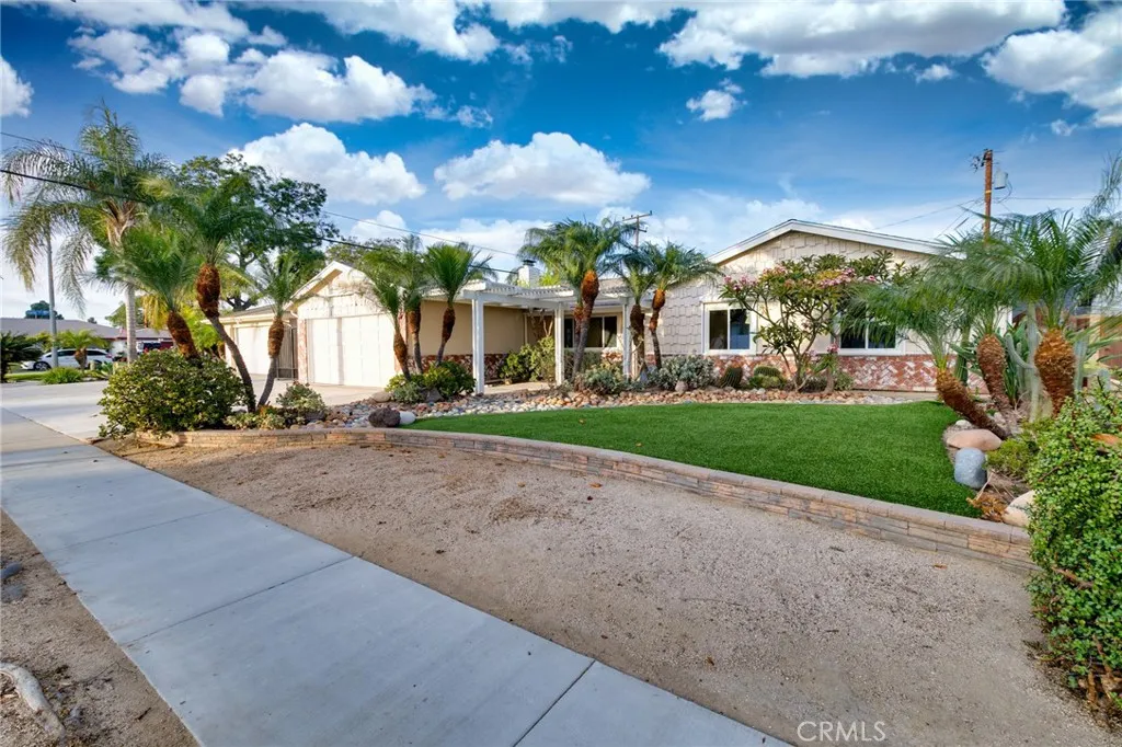 1102 S Reseda, Anaheim, CA 92806 - Photo 4 of 27, Anaheim, CA