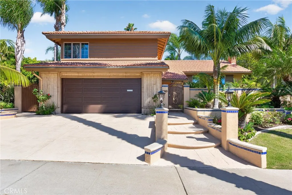 Costa Mesa, CA 92626