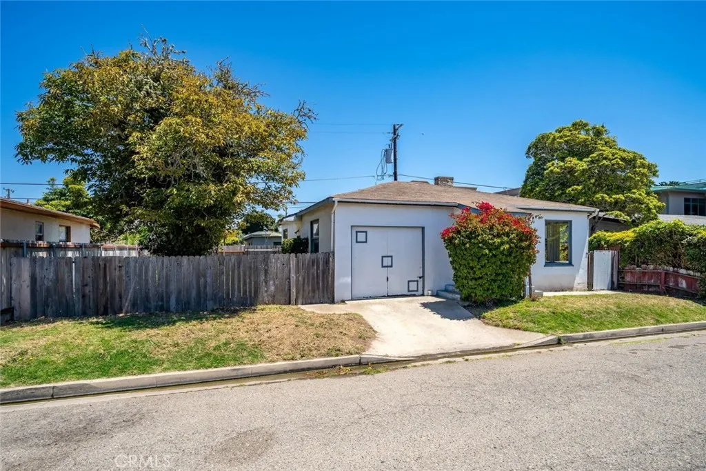 351 Esparto, Pismo Beach, CA 93449 - Photo 3 of 46, Pismo Beach, CA