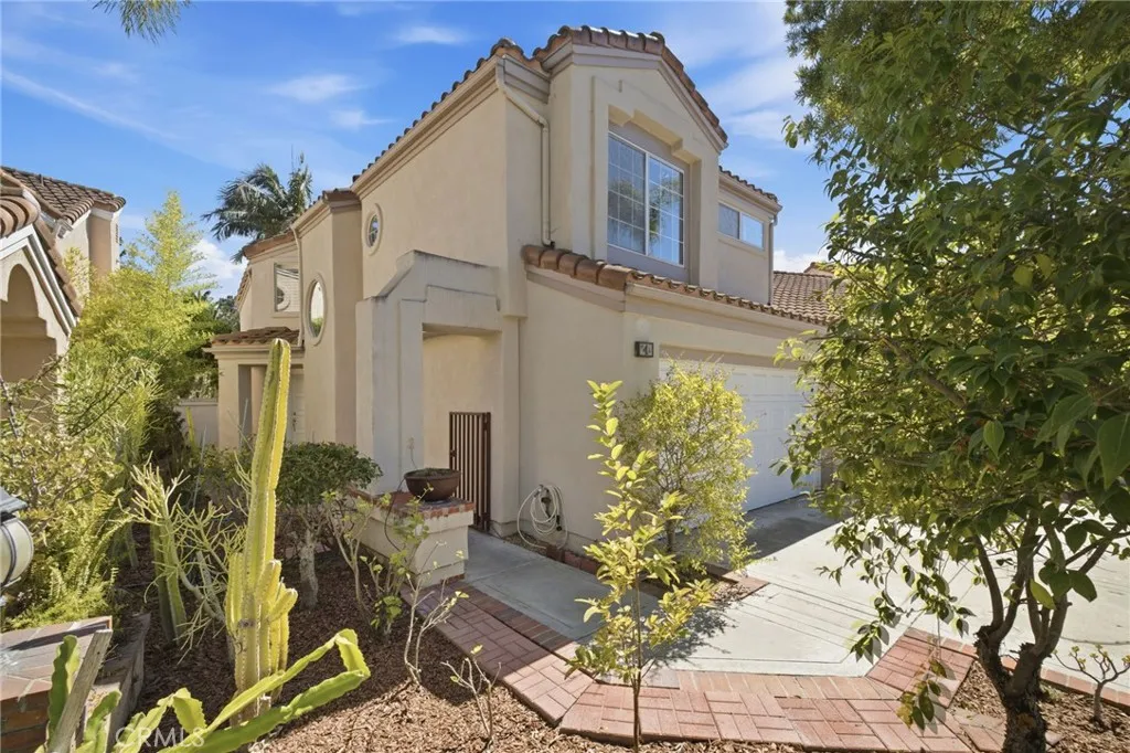 4 Del Italia, Irvine, CA 92614 - Photo 2 of 58, Irvine, CA