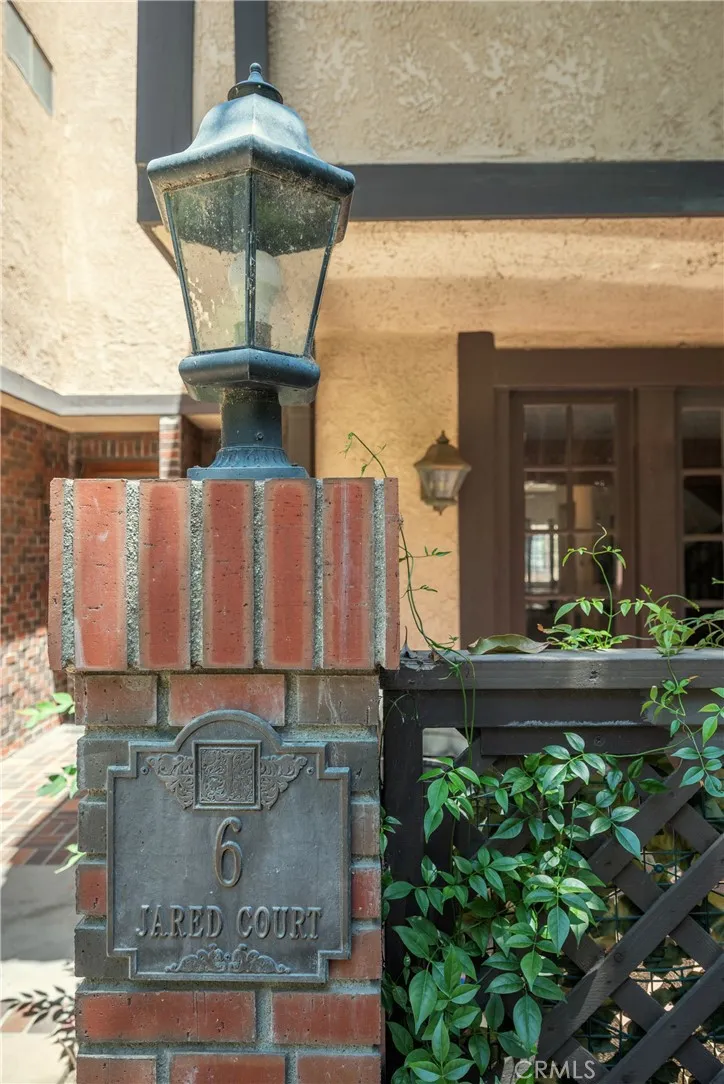 24420 Victory, West Hills, CA 91367 - Photo 2 of 39, West Hills, CA