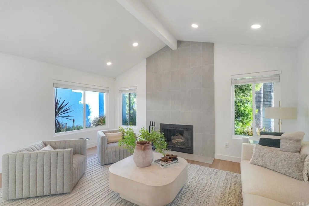 11818 Avenida Sivrita, Rancho Bernardo (San Diego), CA 92128 - Photo 3 of 47, Rancho Bernardo (san Diego), CA