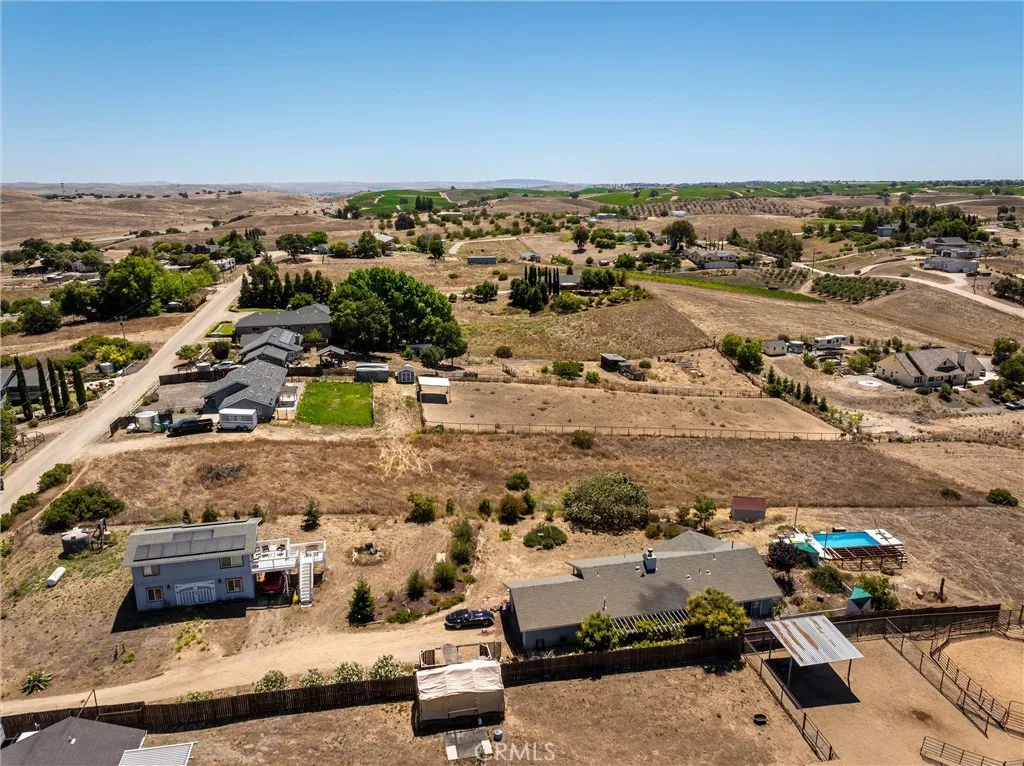 8290 Plane View, Paso Robles, CA 93446 - Photo 4 of 17, Paso Robles, CA