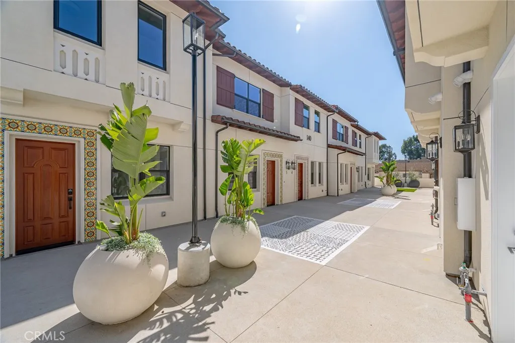 170 N New Ave Unit 2, Monterey Park, CA 91755 - Photo 3 of 21, Monterey Park, CA