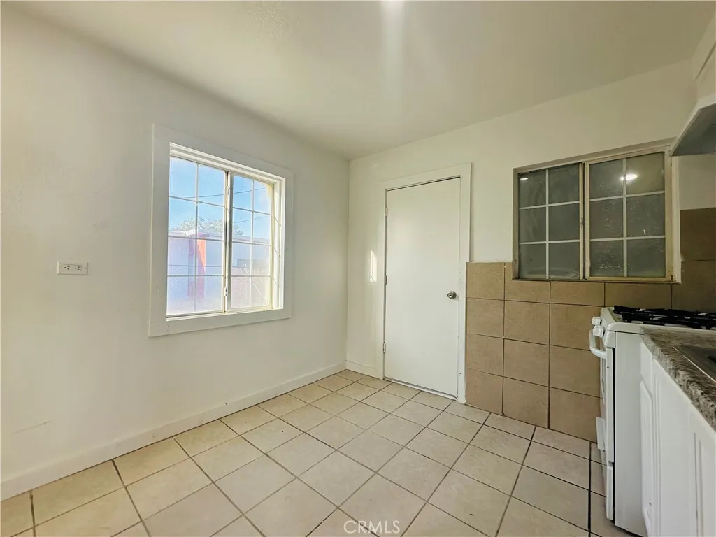 35007 Cedar, Barstow, CA 92311 - Photo 5 of 18, Barstow, CA