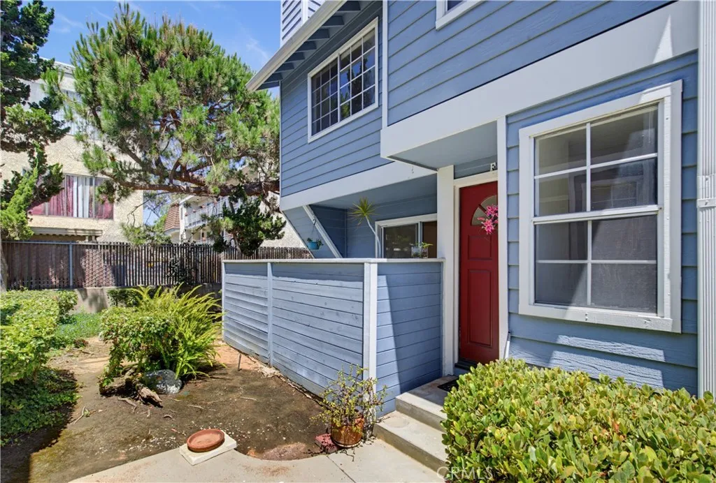 26119 Frampton Unit F, Harbor City, CA 90710 - Photo 2 of 34, Harbor City, CA