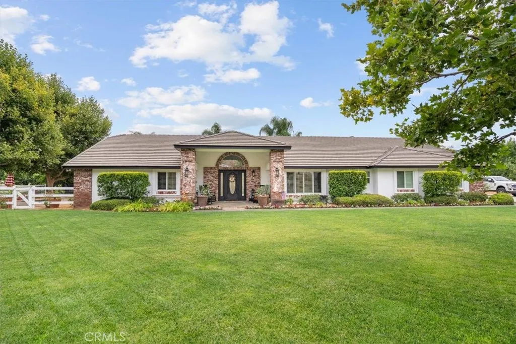 28845 Live Oak Canyon, Redlands, CA 92373 - Photo 2 of 39, Redlands, CA