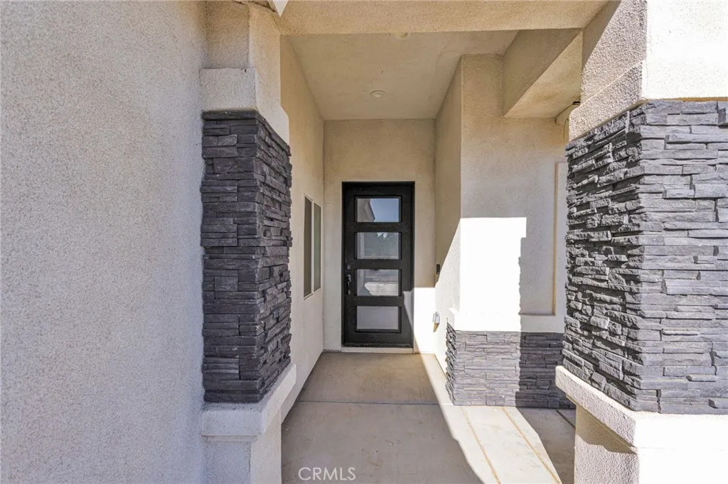 9831 Buttemere, Phelan, CA 92371 - Photo 5 of 30, Phelan, CA