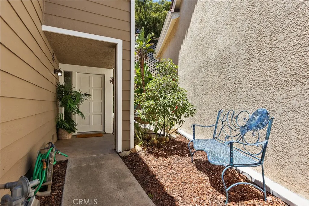 22 La Costa Court, Laguna Beach, CA 92651 - Photo 4 of 35, Laguna Beach, CA