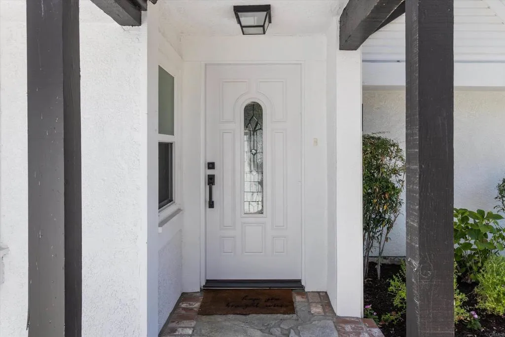 24115 Five Tribes Trail, Murrieta, CA 92562 - Photo 2 of 47, Murrieta, CA
