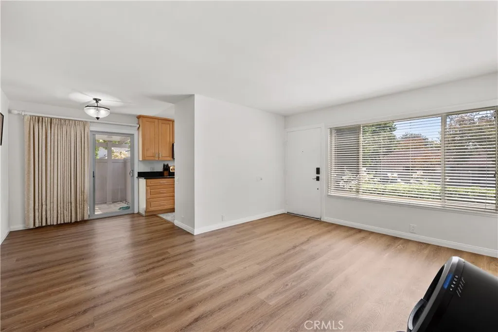 2192 Dawn Court, Thousand Oaks, CA 91362 - Photo 5 of 18, Thousand Oaks, CA