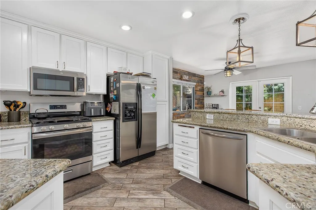 https://cdn.realtyfeed.com/cdn/127/306761299/068198ce4900c482ec9d057a2778fc11.webp