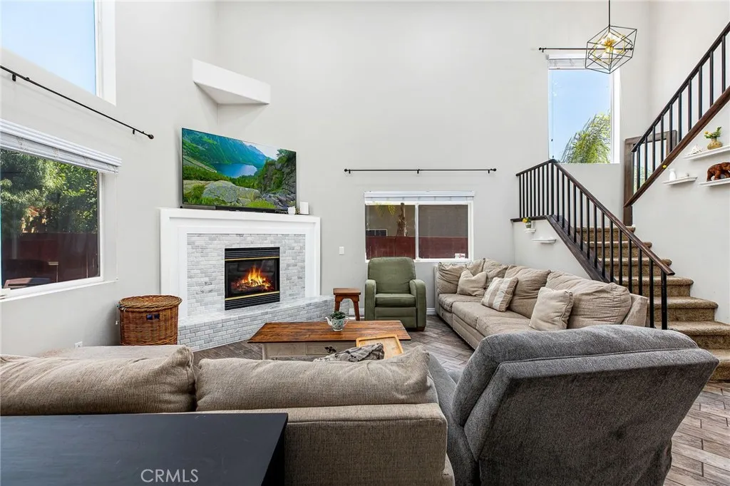 https://cdn.realtyfeed.com/cdn/127/306761299/1ff0242b377e83da04787ad68da281ff.webp