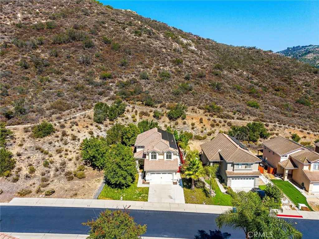 https://cdn.realtyfeed.com/cdn/127/306761299/5a07a87ca22c68f8a9906986e5c746d4.webp